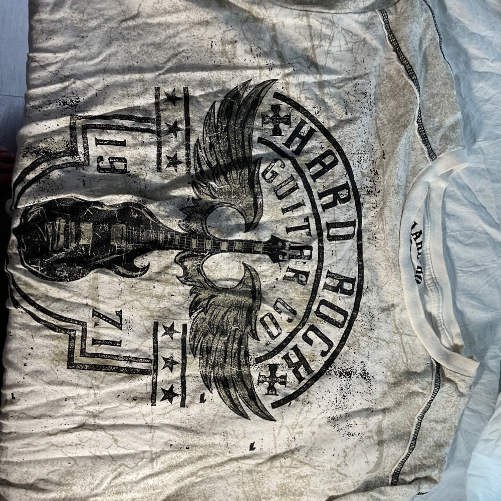 Authentic HARD ROCK GUITAR COMPANY BERLIN tshirt